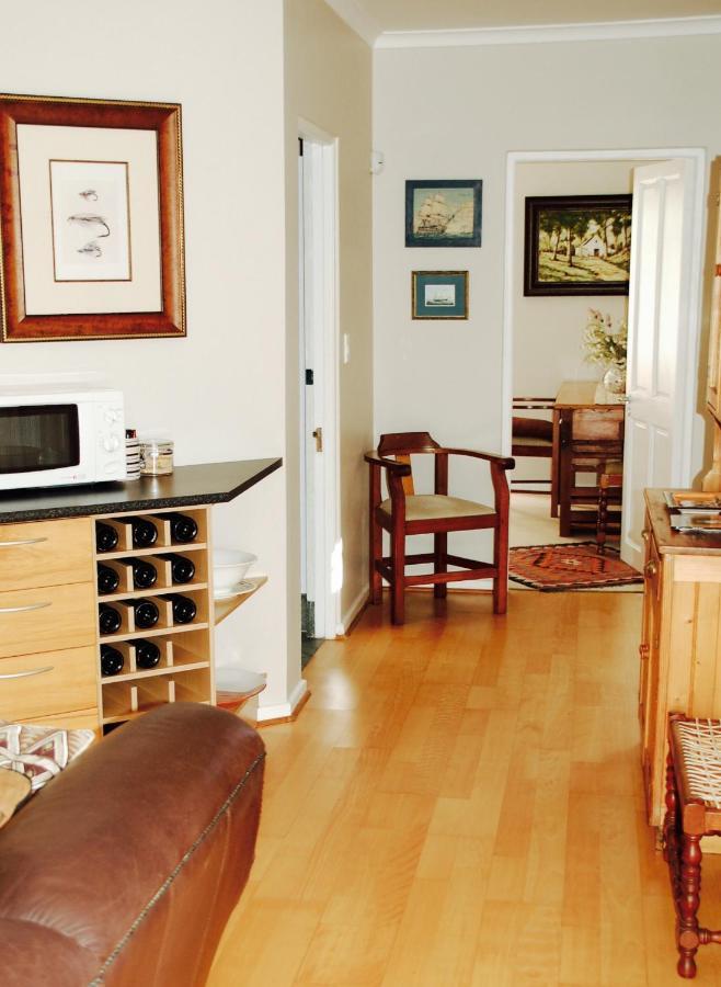 Bicycle Lodge Apartment Tokai Buitenkant foto